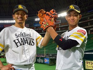 <三井ゴールデン・グラブ賞3年連続受賞コンビ>松田宣浩/今宮健太 最強! 俺たちの三遊間。