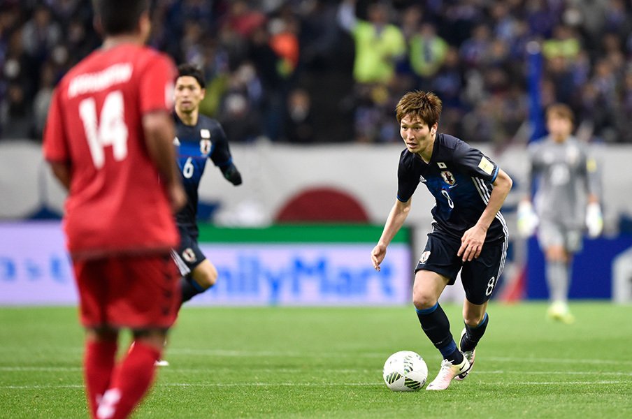 中核選手と異端者を抱え込むハリル。戦術の幅を象徴するのは原口元気!<Number Web> photograph by Asami Enomoto