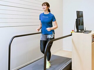 稲村亜美　アシックスランニングラボで「自分のRUN」を知る。