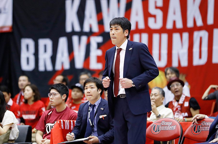 Bリーグ川崎とNBA王者は似ている?コーチ、選手が突き詰めるものとは。<Number Web> photograph by AFLO
