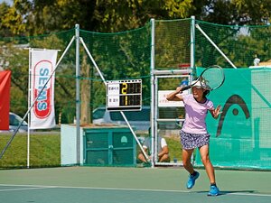 <日本女子テニス強化プロジェクト>世界を目指す少女たちの熱き戦い。