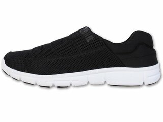 ＜スポーツオーソリティ×Number Web＞ 連続プレゼント2017年度第9弾！ ランニングシューズを5名様に！