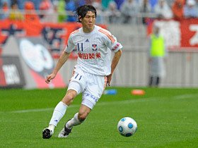 右ウイングで蘇った矢野貴章の迫力に圧倒された サッカー日本代表 Number Web ナンバー