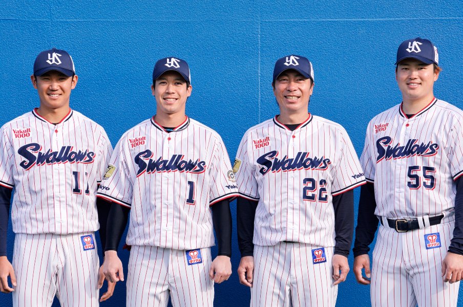 他球団の主力選手から告白された「ヤクルトに移籍したい…」スワローズが“業界内”で愛される理由が一瞬で分かる7人の集合写真<Number Web> photograph by Kentaro Kase