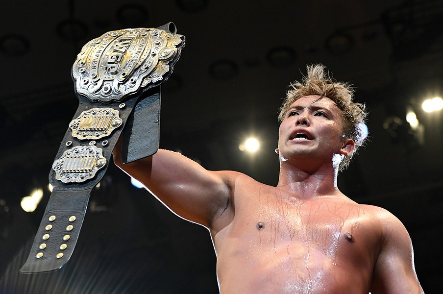 嫌いな男に勝ったIWGP王者の快感。オカダ、次はタイガーマスクWと対決!?<Number Web> photograph by Essei Hara