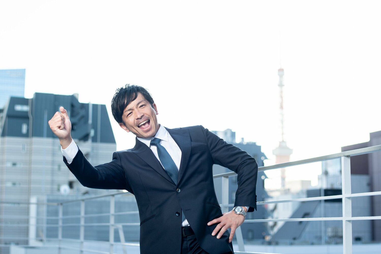 リクエストに応えてくれた熱男ポーズ　©Miki Fukano