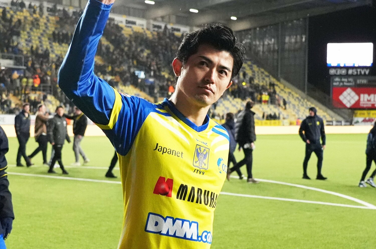 サッカー日本代表に「関係7選手が選出」…有力選手量産の“虎の穴”シント・トロイデンってナンだ？ 人口4万人「小さな町のクラブチーム」が大躍進のウラ話＜Number Web＞ photograph by Getty Images