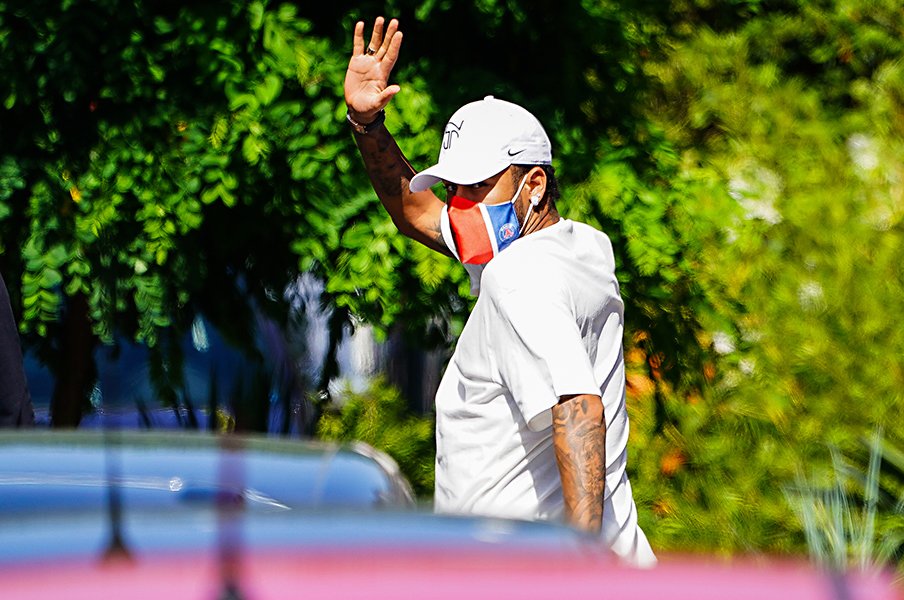 ネイマールのピークは過ぎたのか？PSGをCL制覇に導かないと批判必至。＜Number Web＞ photograph by Getty Images