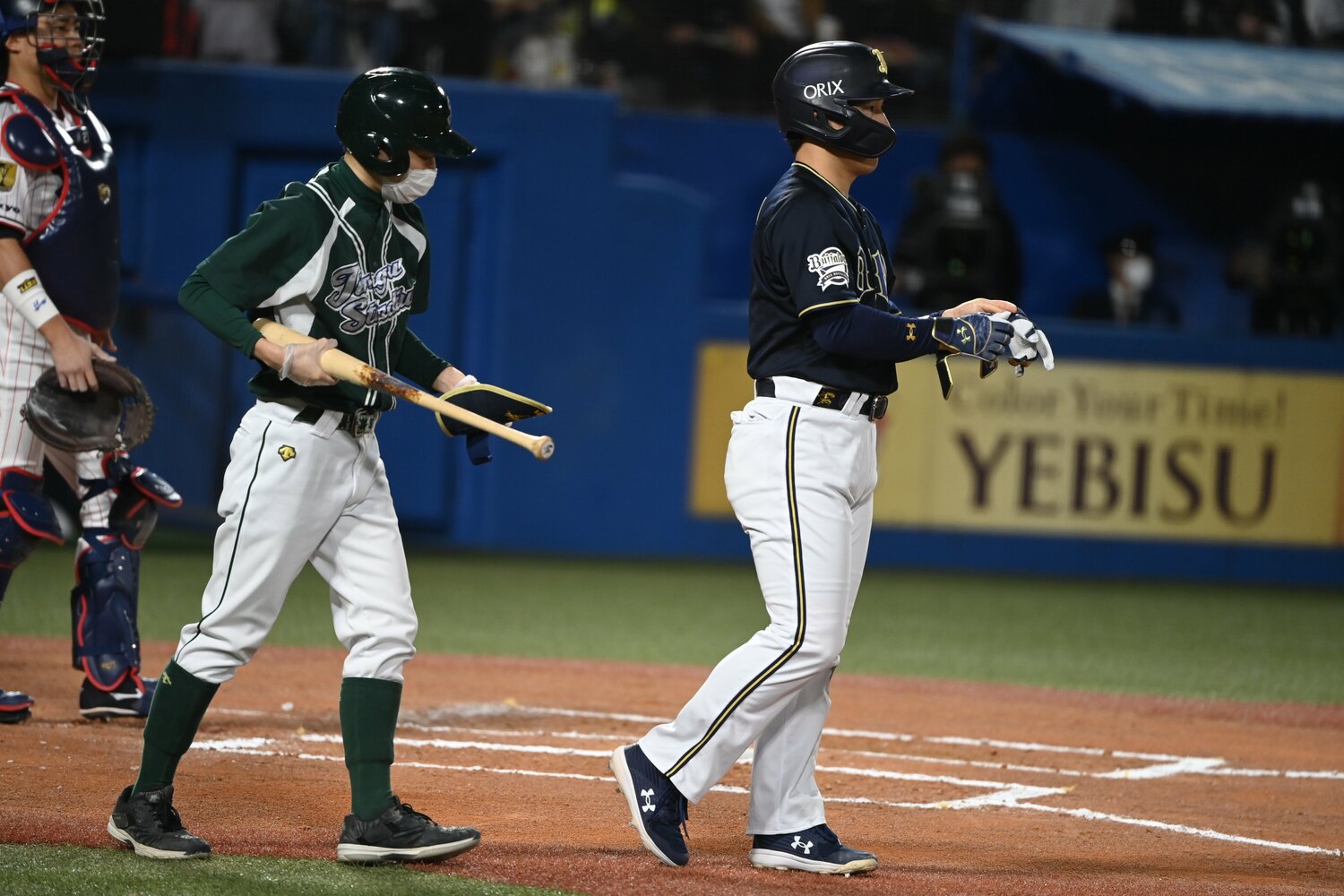 6回2死二塁の場面でオリックス吉田は申告敬遠で一、二塁に　©︎Naoya Sanuki