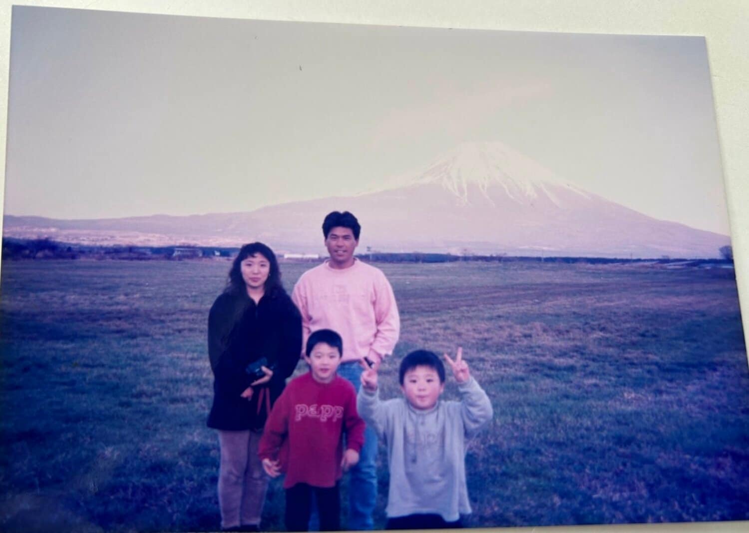 家族旅行での一コマ　父・章弘さん提供