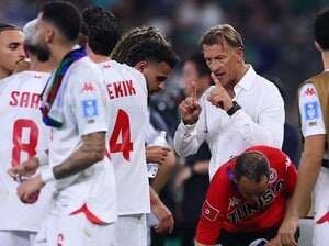 「我々は恥ずべきだ」敗者チュニジア代表主将の悲痛告白…日本代表にまさかの0－4惨敗「選手がバラバラだった」“就任わずか6日目”ルナール監督が語った誤算