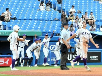 「隣のオランダ大使館に球が飛ぶリスクがあって…」“甲子園準優勝”関東一を「この夏、最も追い詰めた」進学校・芝野球部に起きていた「必然」＜Number Web＞ photograph by Asahi Shimbun