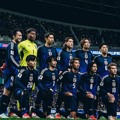 EPOCH 2023 Jリーグ Jカード GEMカード 湘南ベルマーレ 町野修斗 EPOCH