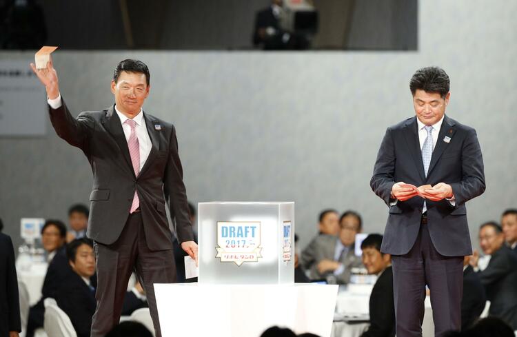 首位独走・阪神タイガースの裏で再評価される“鉄人の眼力”…金本知憲が