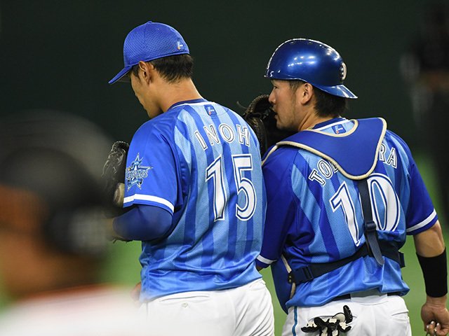 ミスした時ほど平常心でいろ」戸柱恭孝、DeNA1年目で得た逞しさ