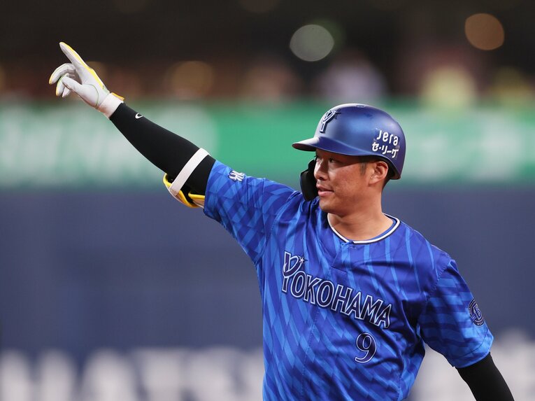 7月20日、値千金の同点タイムリーを放った京田　©JIJI PRESS