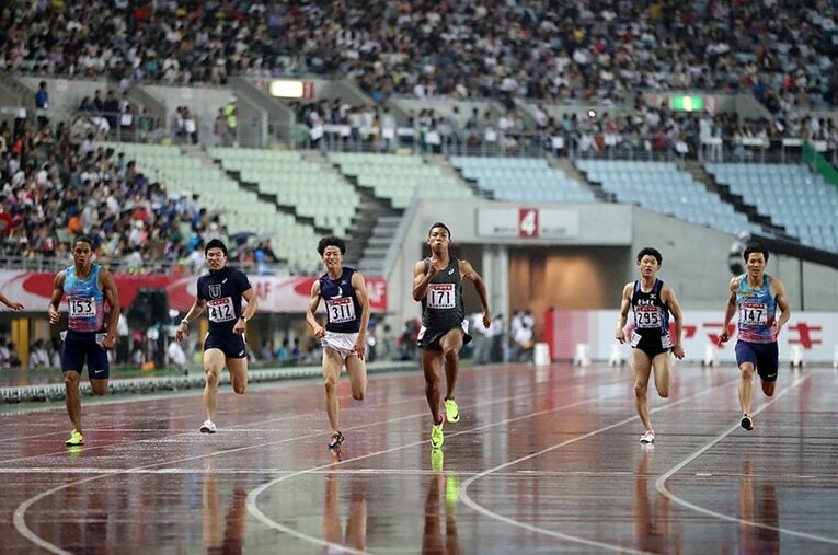 2017年の日本陸上選手権100m決勝©AFLO