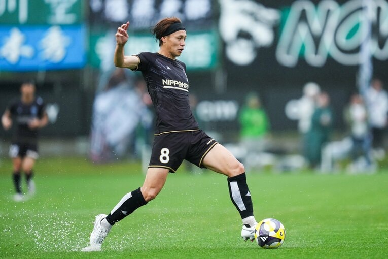 森の起用法1つをとっても、監督の思考は非常に興味深いものがある　©Tsutomu Kishimoto