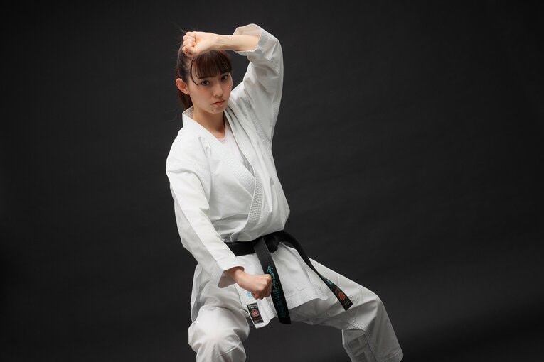 スパーで鼻血、試合では一撃KO…“戦うラウンドガール”宮原華音がキックボクサーとしてリングに立つ理由「私たちも格闘技に本気なんです」(49)