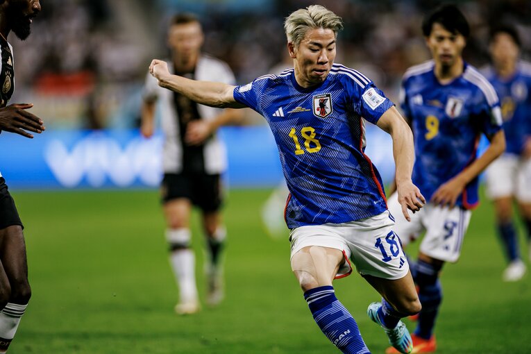 途中出場した浅野　©Kiichi Matsumoto/JMPA