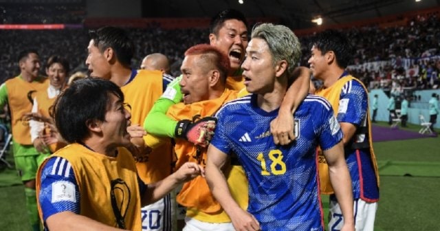 あ、これはくるな」浅野拓磨が板倉滉を信じて走った瞬間…失意のW杯から