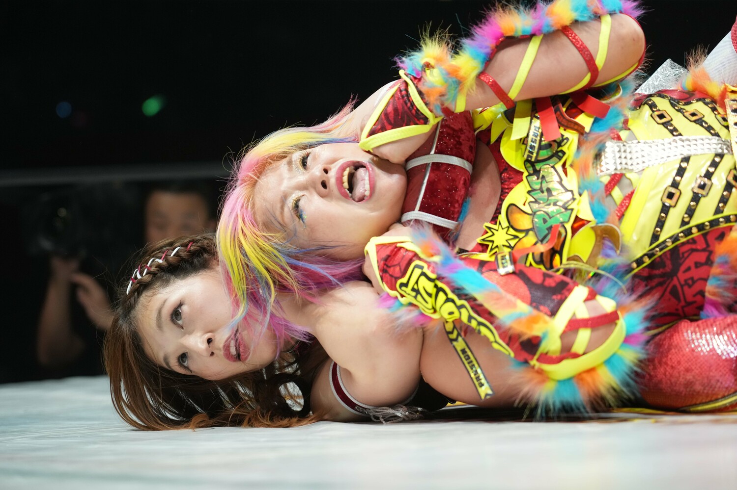 高橋奈七永の引退試合の相手は青野未来だった。5月24日、国立代々木競技場第二体育館 ©Essei Hara