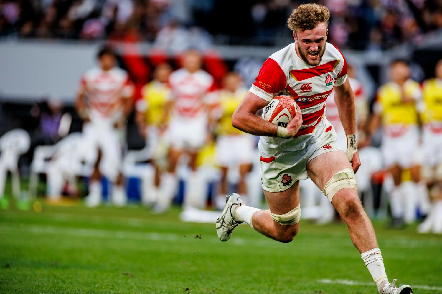 2022年10月、オールブラックス戦での独走トライ　©Kiichi Matsumoto