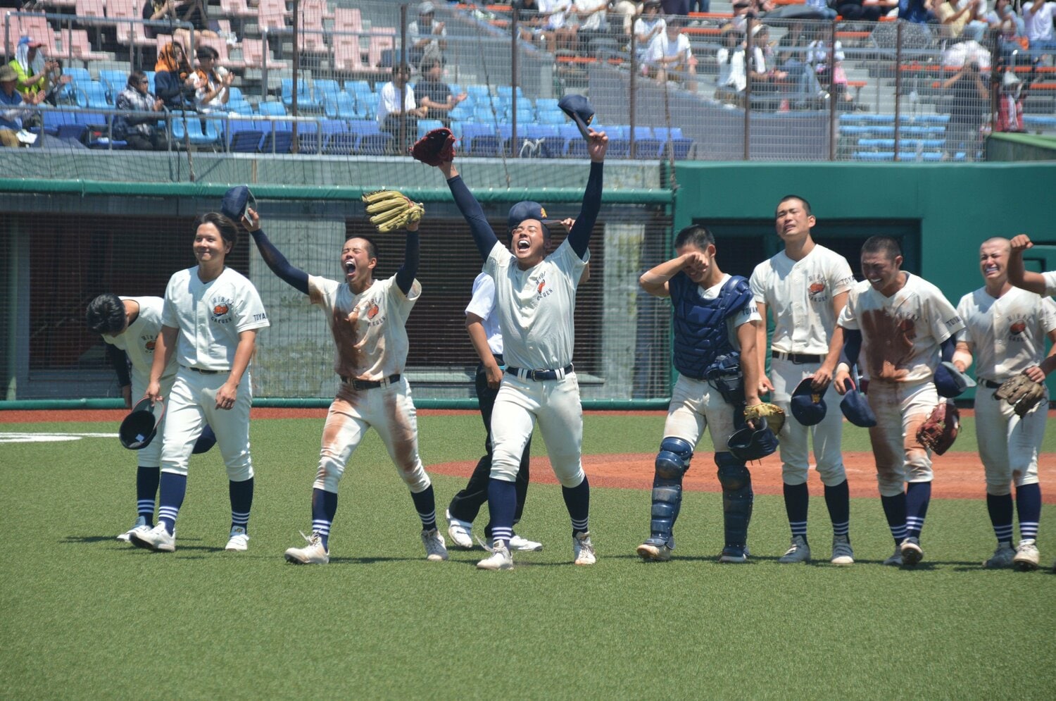 「どうせ野球学校だろう、と思われがちですが…」夏の甲子園初出場で話題「未来富山高校」のナゾを追う…通信制高校が“創部8年”で全国出場のウラ話＜Number Web＞ photograph by JIJI PRESS