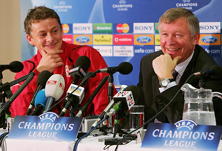 現役時代のスールシャールとファーガソン監督（ｃ）Getty Images