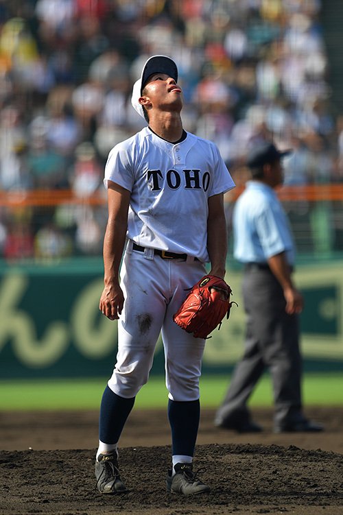 写真家 杉山ヒデキ・セレクション。第98回夏の甲子園、白球の記憶。（3