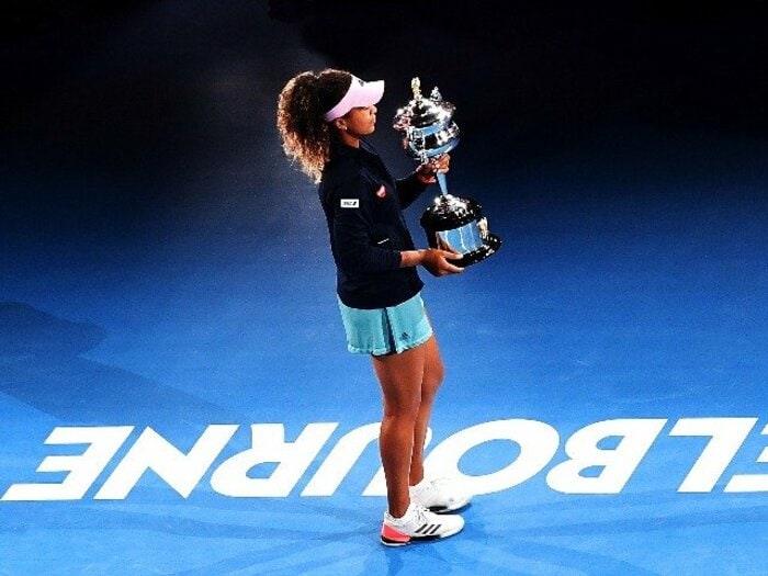 思考すら振り切る「大坂なおみ時代」。なぜ彼女だけが達成できたのか。＜Number Web＞ photograph by AFLO