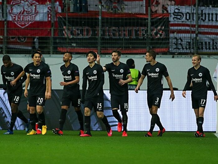 ブンデスリーガに日本人鍼灸師が!?黒川孝一が考えるサッカー選手のケア。＜Number Web＞ photograph by Getty Images