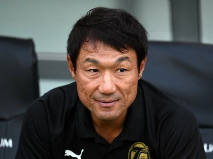 “J3降格”の古巣監督就任「今こそ恩返しをする」森保一とミシャ、西野朗や長谷川健太に学び…“有能説”の中で片野坂知宏が挑んだトリニータ再建＜Number Web＞ photograph by Etsuo Hara/Getty Images