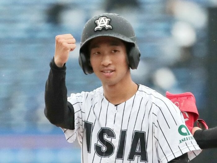 スズメバチに刺されて難病が判明…中日のドラフト6位・田中幹也が向き合う運命と、主力放出の最下位チームを変える「忍者」への期待<Number Web> photograph by JIJI PRESS