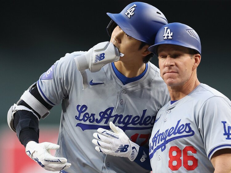 超激レア‼︎ 『 ドジャース 大谷翔平 水原一平 』 貴重なロサンゼルスタイムズ 大谷翔平を追うLA記者が驚き「ショウヘイは昔よりオープンに…」水原