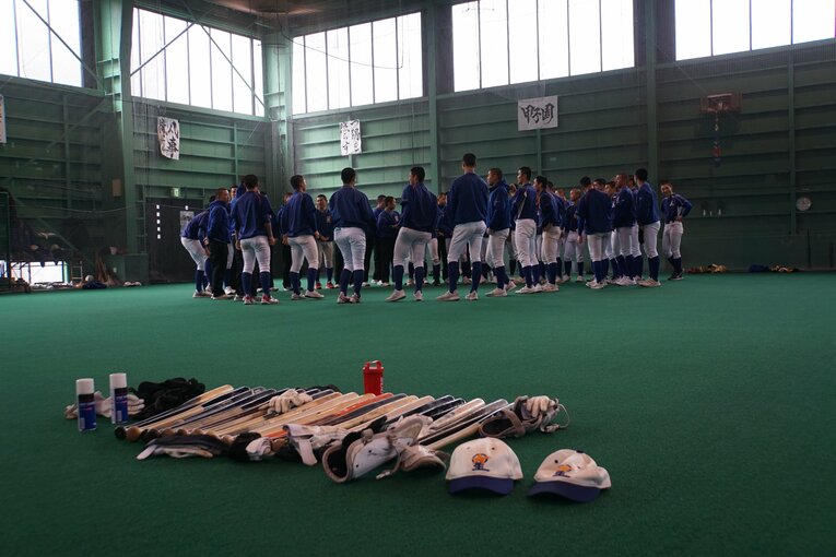 星稜の室内練習場　©Kei Nakamura