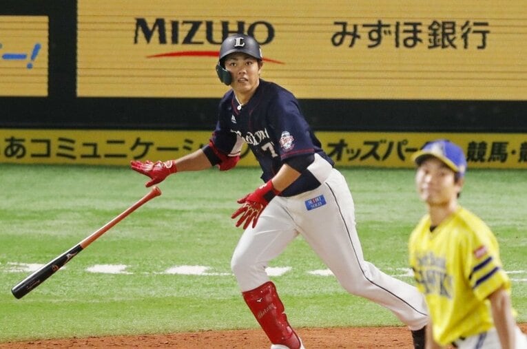 9月12日に地元・福岡でプロ初のホームランを放った高木。現在は二軍で調整し、再昇格を目指している ／ photograph by Kyodo News