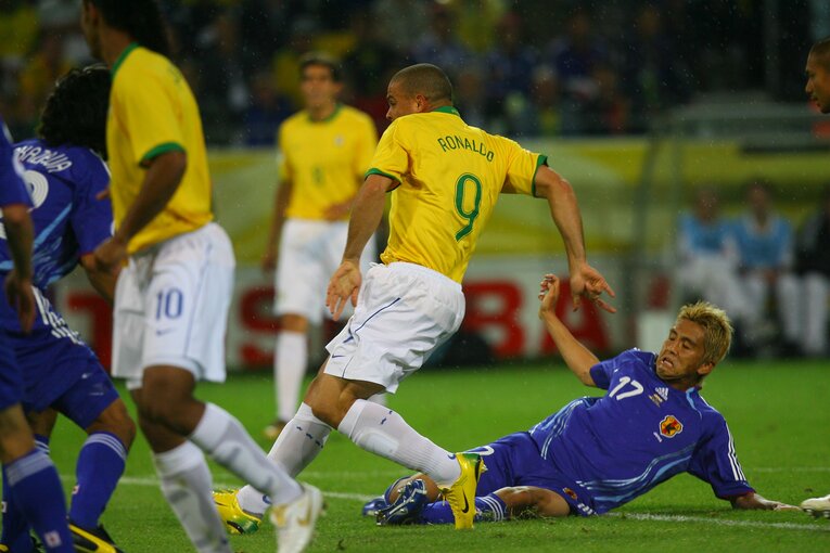 2006年ドイツW杯、日本vsブラジル　©JMPA