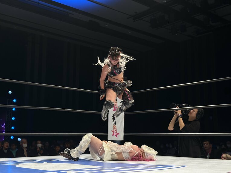 スターライト・キッドvs吏南　©Norihiro Hashimoto