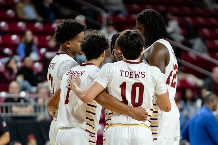 ボストン大でプレーするテーブス流河（20歳）　©︎Meg Kelly