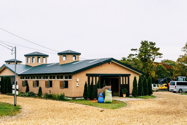 リゾートファームの馬房　©Kiichi Matsumoto