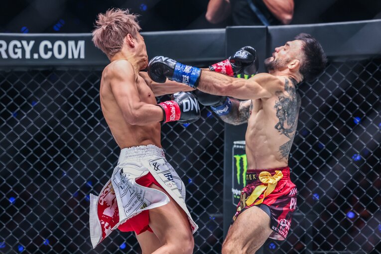 武尊vs.デニス・ピューリック。11月16日、有明アリーナ　©ONE Championship