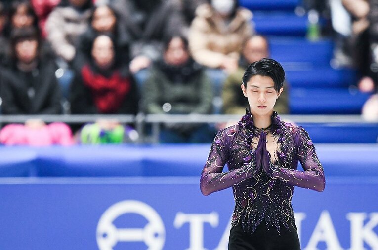 羽生結弦 ／ photograph by Asami Enomoto
