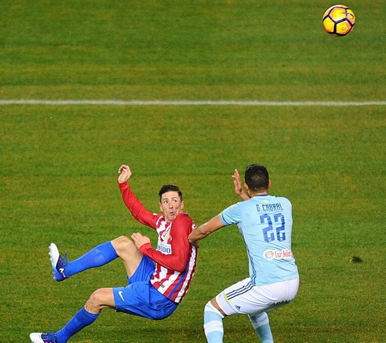 愛すべき貴公子トーレスの名ゴール。イニエスタ、ビジャとラストダンス。(4)