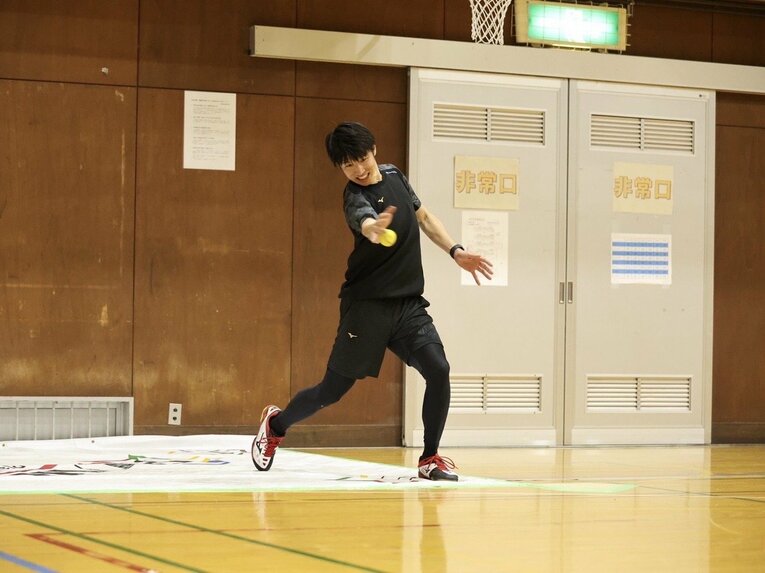 競技は体育館など屋内で行われる　写真は本人提供
