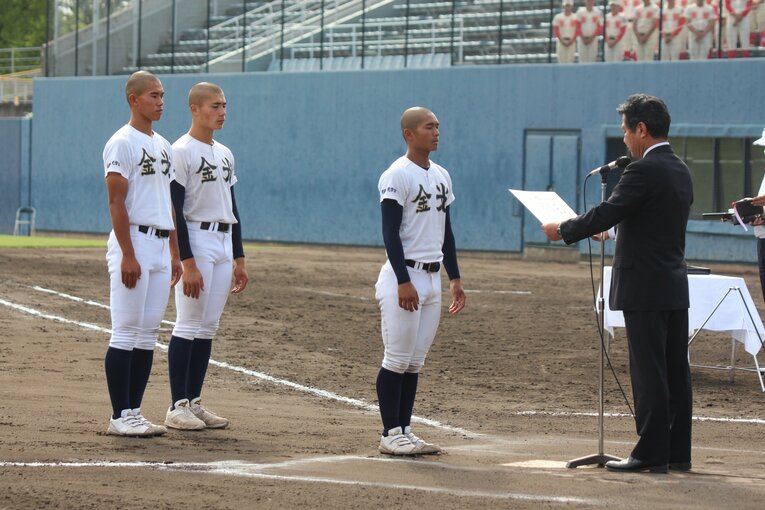 近畿大会では奈良の智辯学園に敗れ、準優勝　©Fumi Sawai