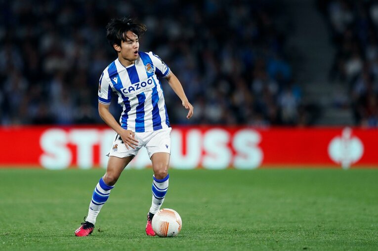 久保建英がELで味わった「先発落ち→敗退」での怒り・悲しみを撮った「タケ！と不調ソシエダサポが期待したが…」〈代表合流前にゴール〉(40)