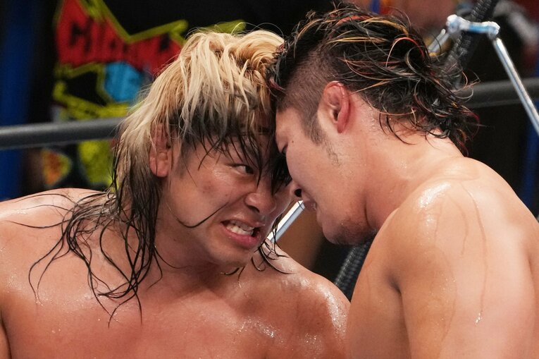 大岩陵平と上村優也　©Masashi Hara