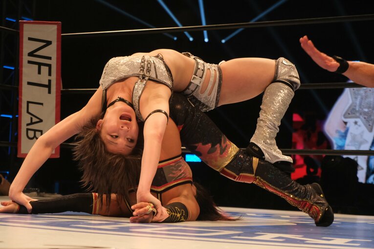 「可愛いのかと思ったら鬼やんけ」出会いから9年の決着…安納サオリを破った岩田美香のプライドの理由「スターダムはどんどん大きくなって…」(35)