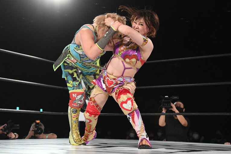 高橋奈七永vs.月山和香